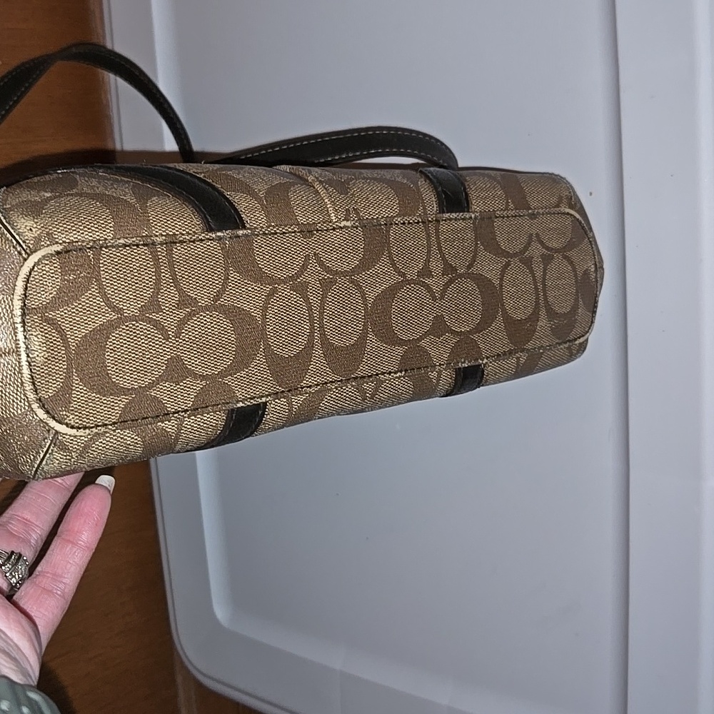 Coach handbag - Picture 8 of 14